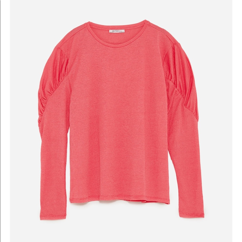 ⭐️⭐️SALE!!! Zara shirt w/voluminous sleeves